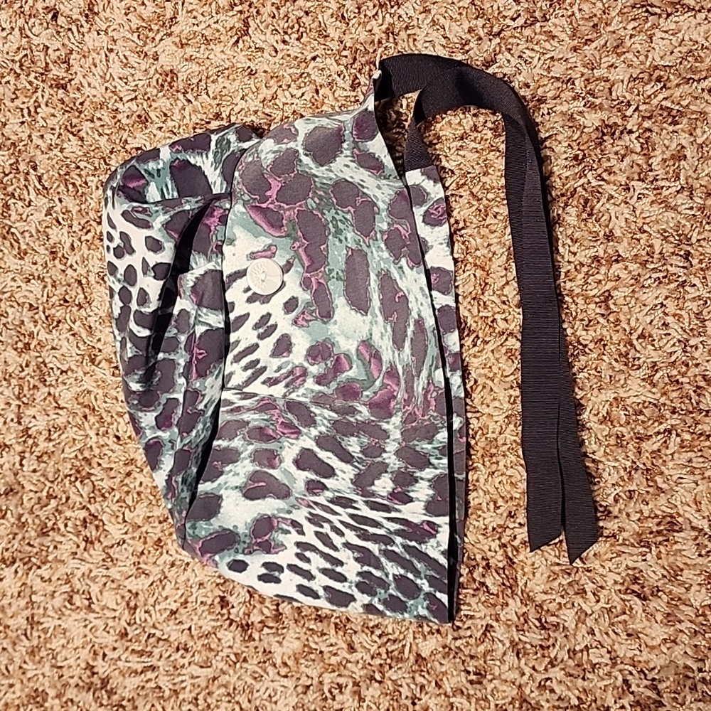 Healing Hands Faux Fur scrub cap